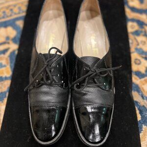 Salvatore Ferragamo Black Patent Toe and Nappa Pebbled Leather Sneaker Sz5.5
